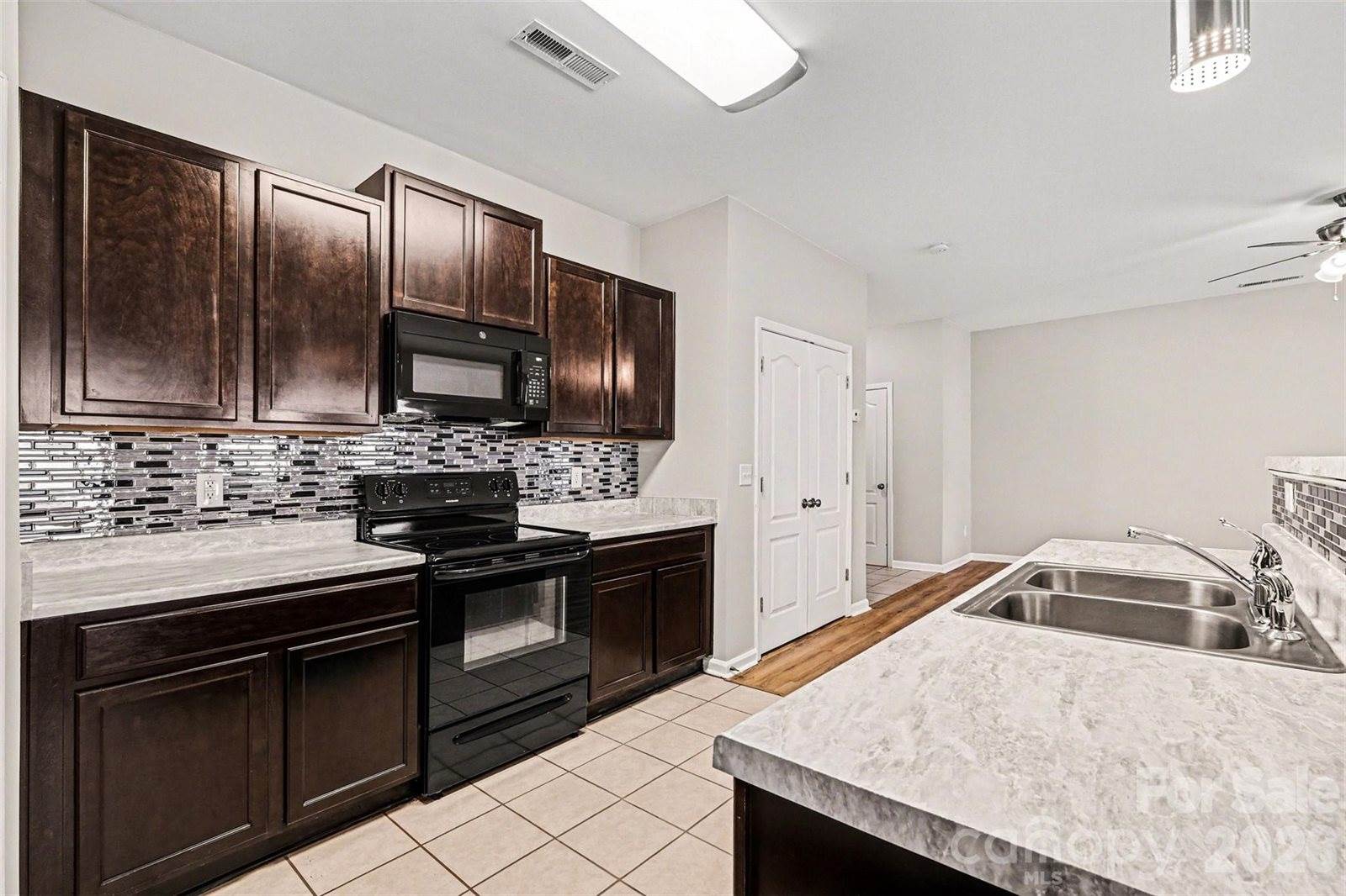 14311 Evening Flight Lane, Charlotte, NC 28262