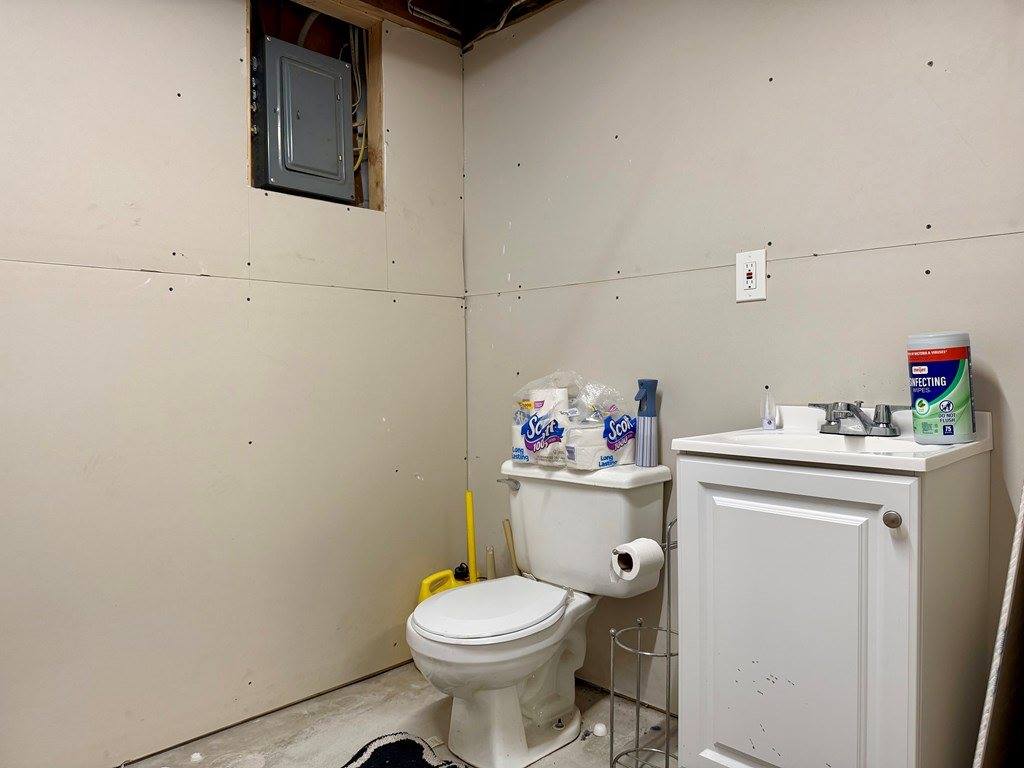 1110 Southview Dr, Ashland, OH 44805