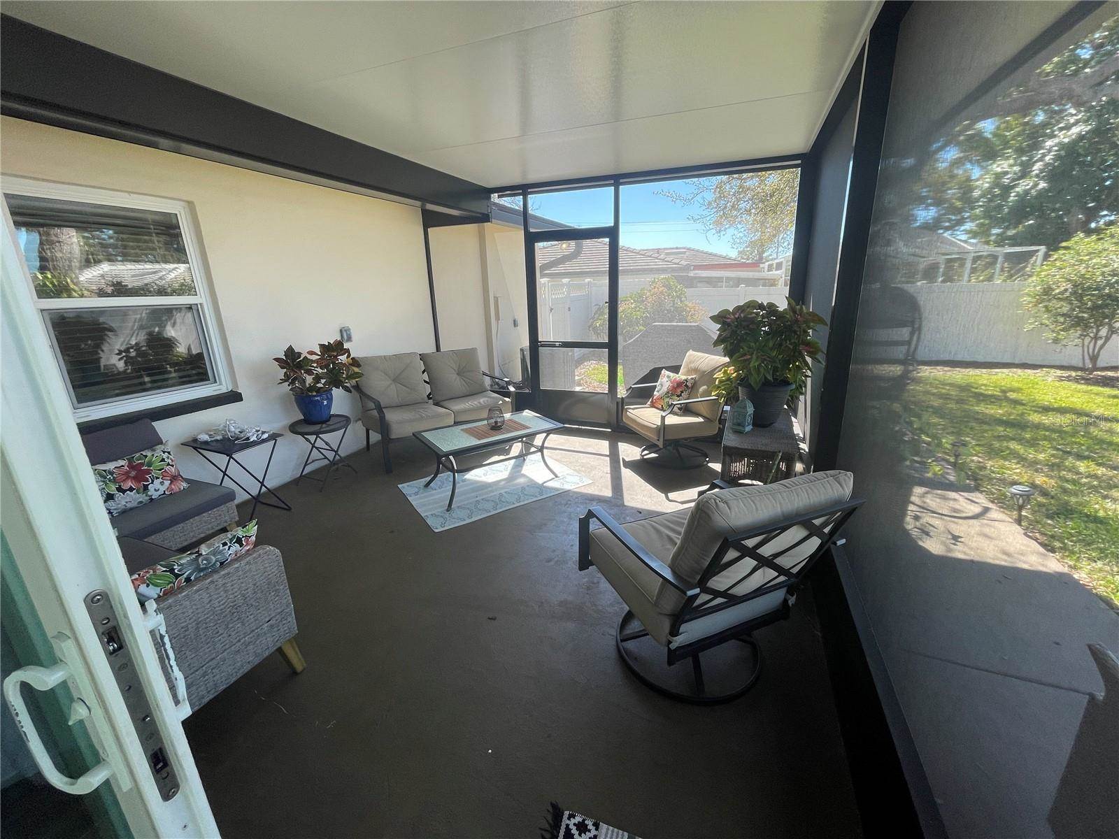 12075 68TH Terrace, Seminole, FL 33772