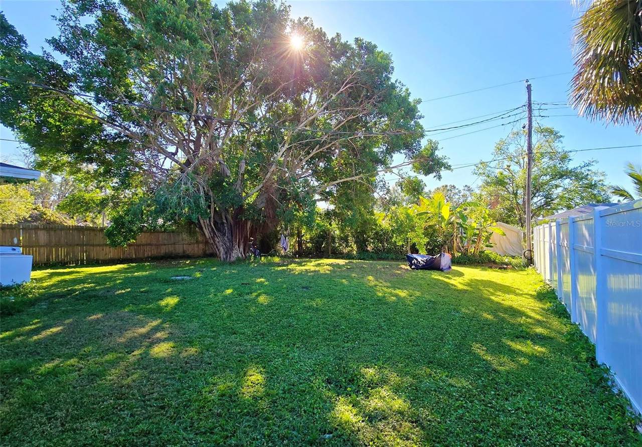 3310 Lexington Street, Sarasota, FL 34231