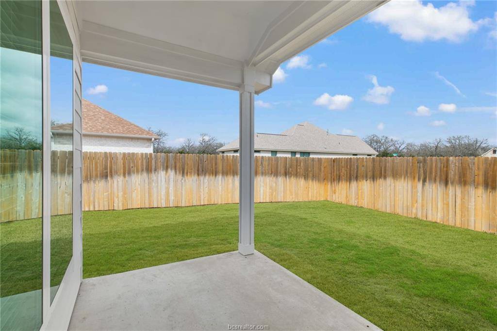2912 Captain Court, Bryan, TX 77808