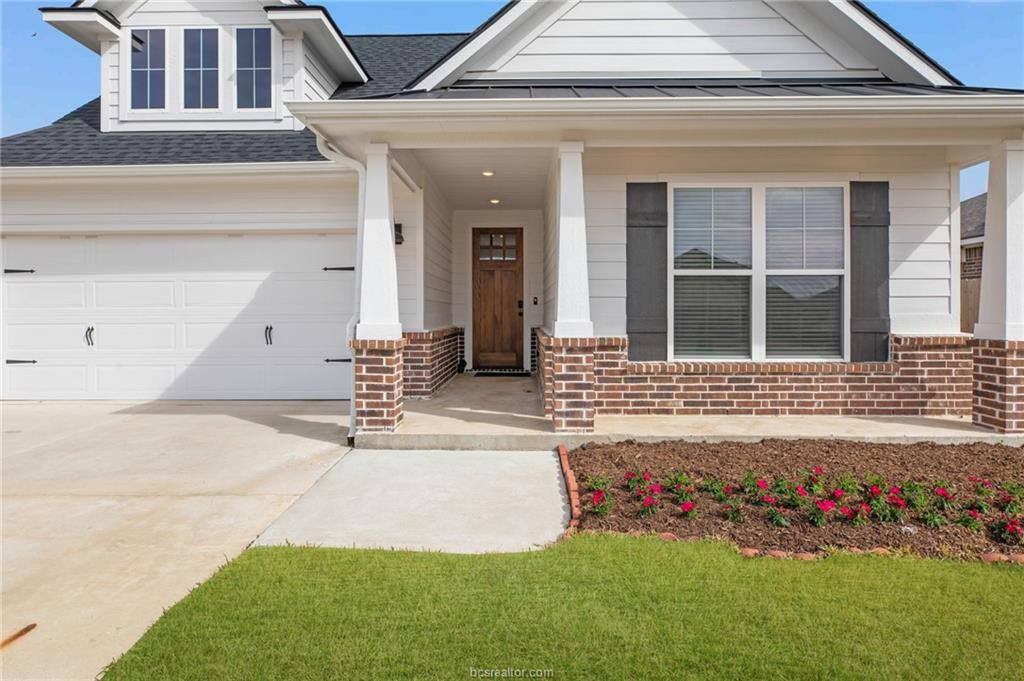 2912 Captain Court, Bryan, TX 77808