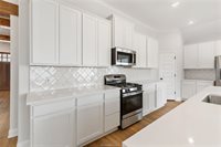 2912 Captain Court, Bryan, TX 77808