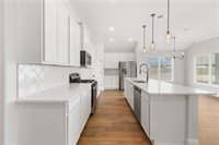 2912 Captain Court, Bryan, TX 77808