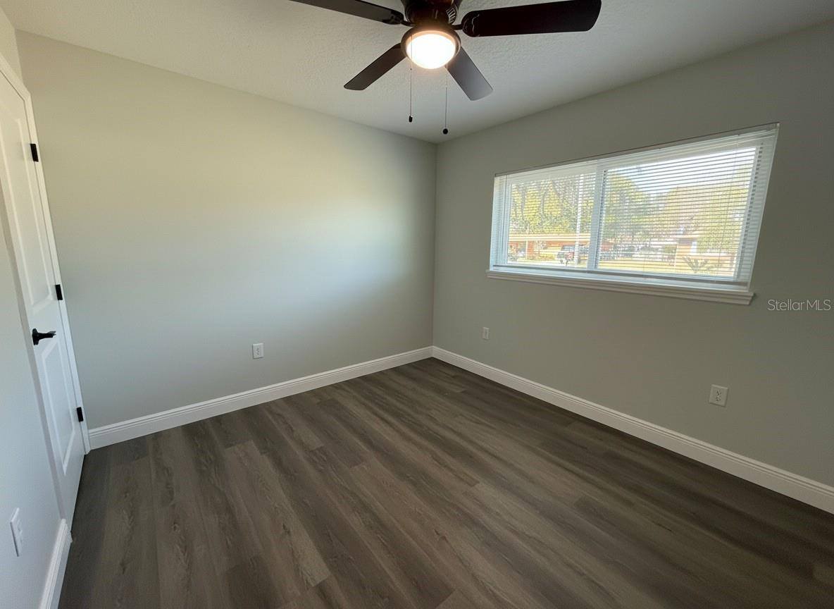 1507 North Lake View Avenue, Leesburg, FL 34748