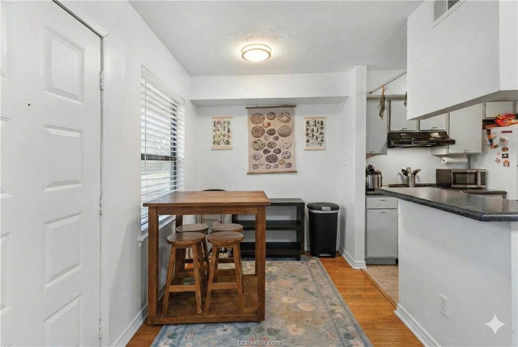 4441 Old College Road, Bryan, TX 77801