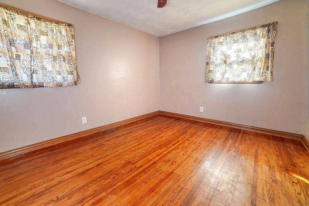 18 North Oklahoma, Elkhart, KS 67950