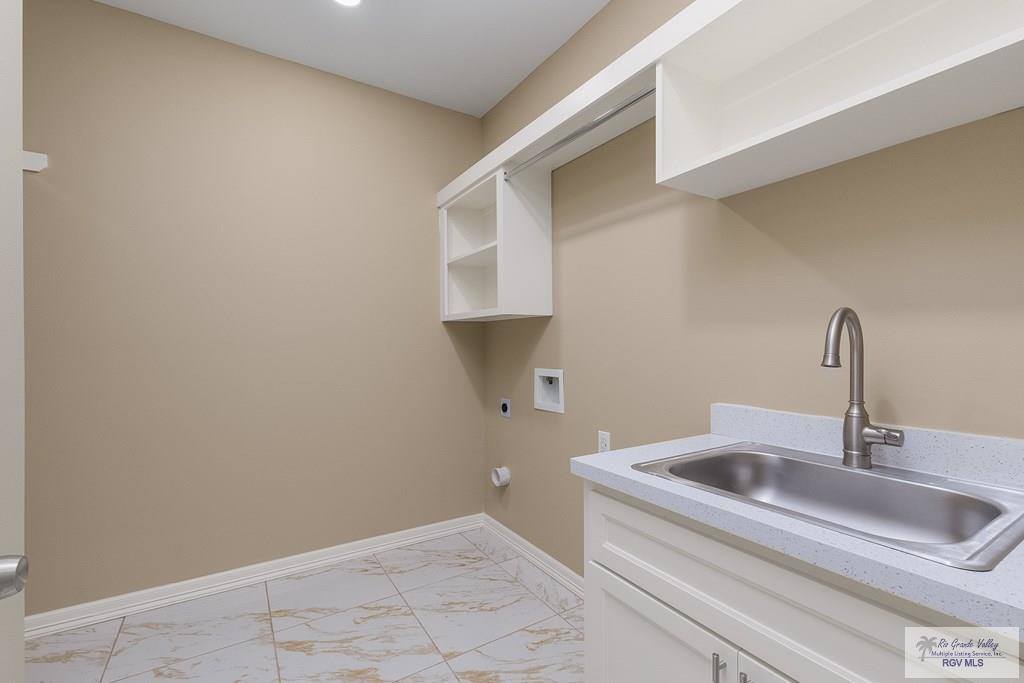 3712 Paseo Cafetos St, Brownsville, TX 78526