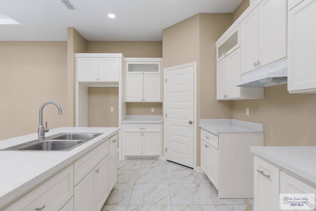 3712 Paseo Cafetos St, Brownsville, TX 78526