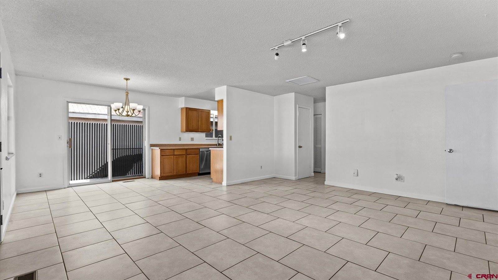 918 S 10th Street, Montrose, CO 81401