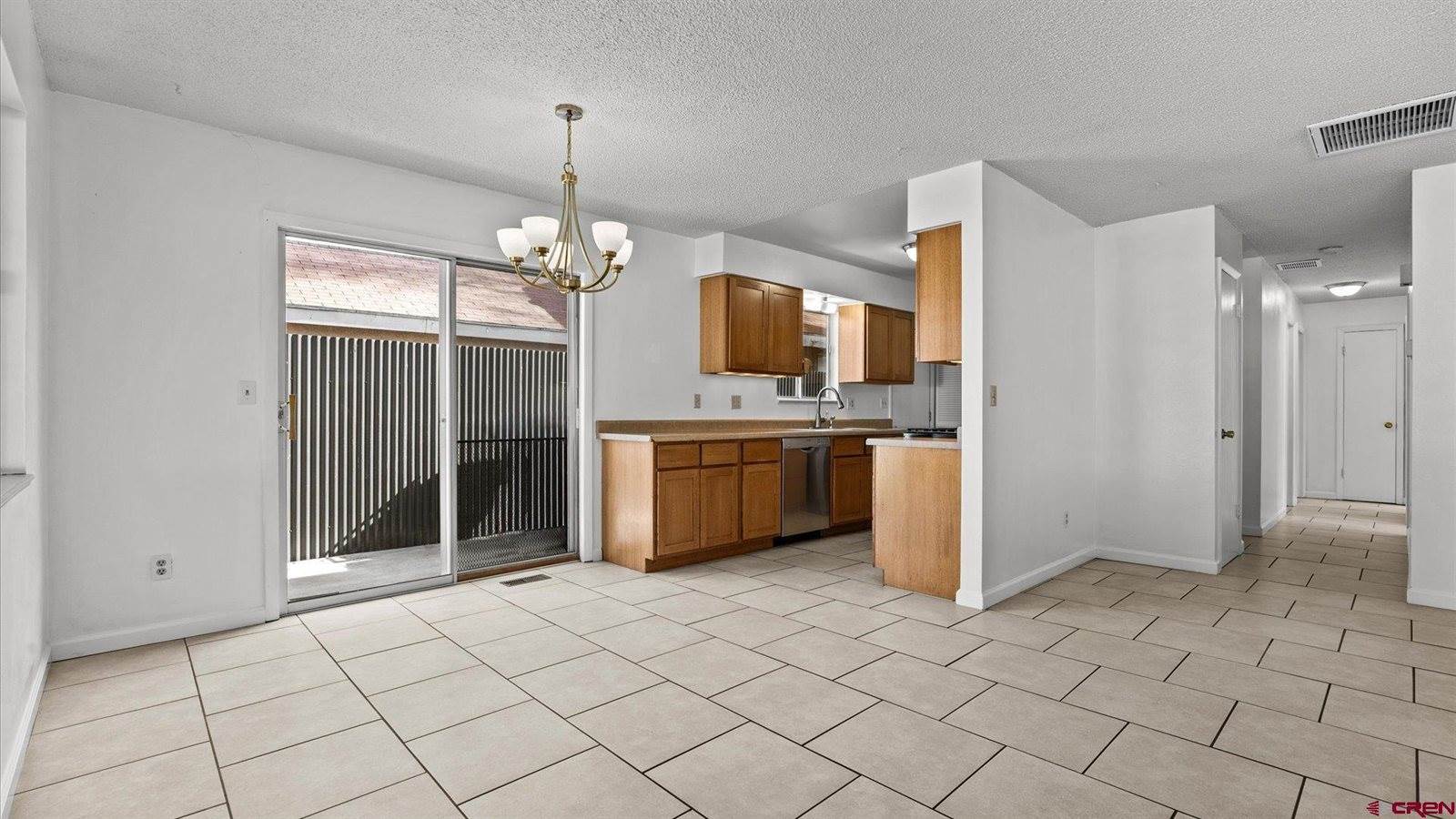 918 S 10th Street, Montrose, CO 81401