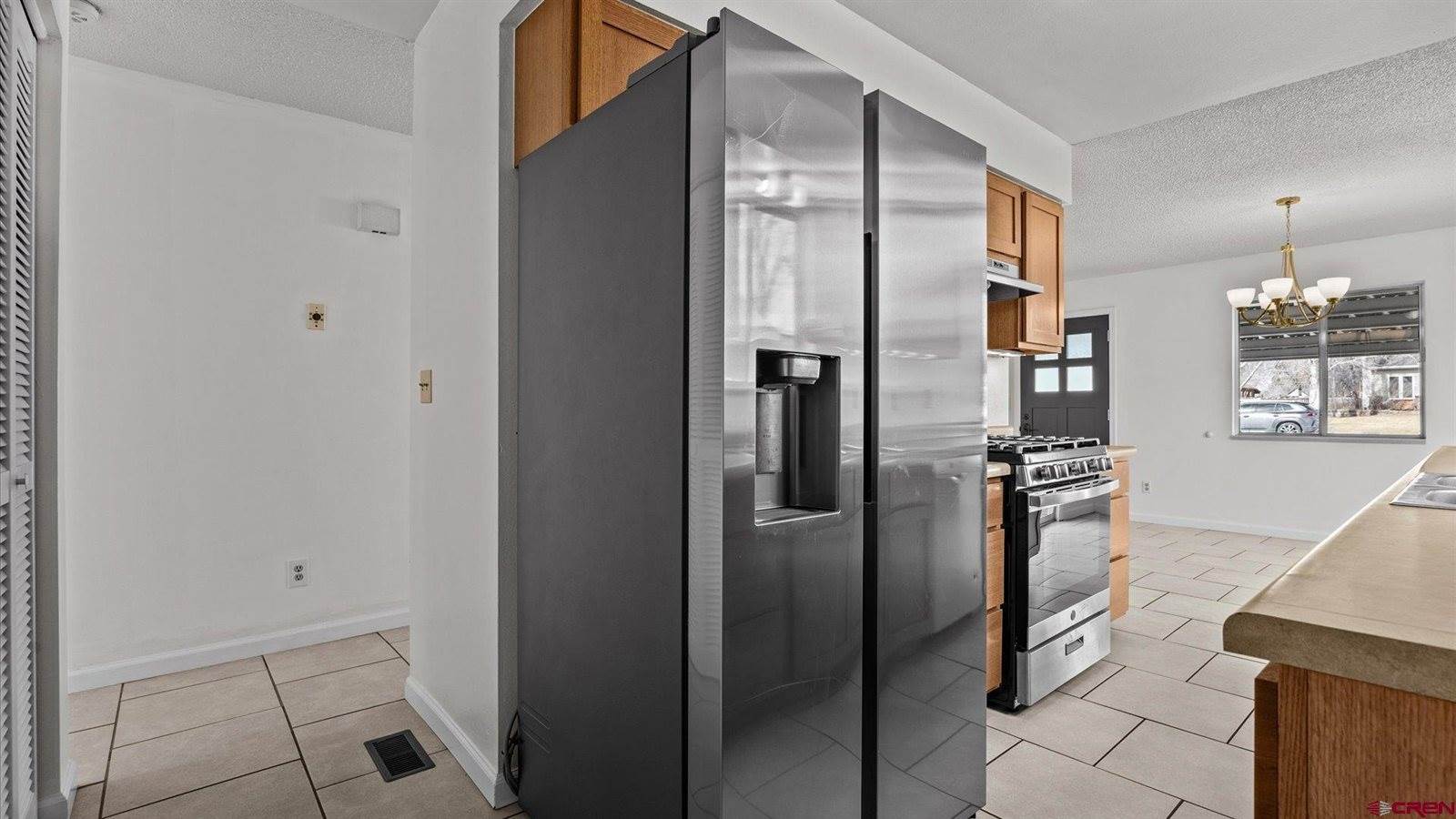 918 S 10th Street, Montrose, CO 81401