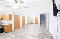 609 11th St NW, Minot, ND 58703