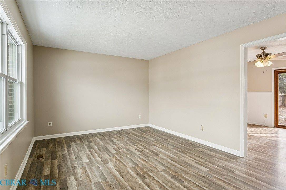 18 Belinda Drive, Newport News, VA 23601