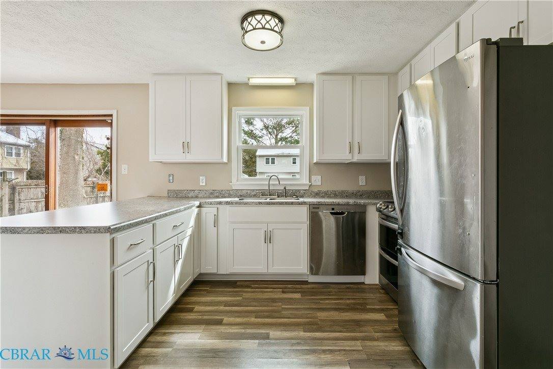 18 Belinda Drive, Newport News, VA 23601