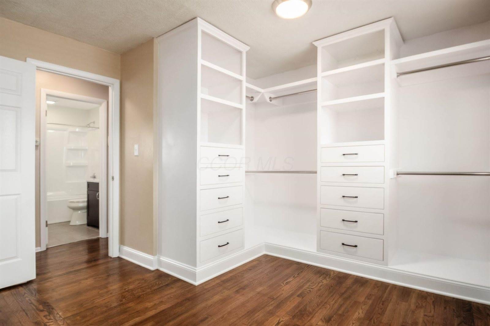 4735 Heatherton Drive, Columbus, OH 43229