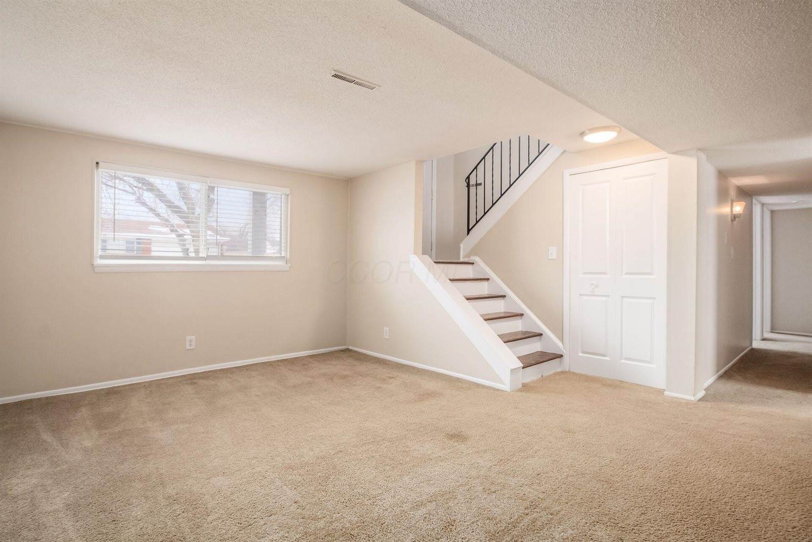 4735 Heatherton Drive, Columbus, OH 43229