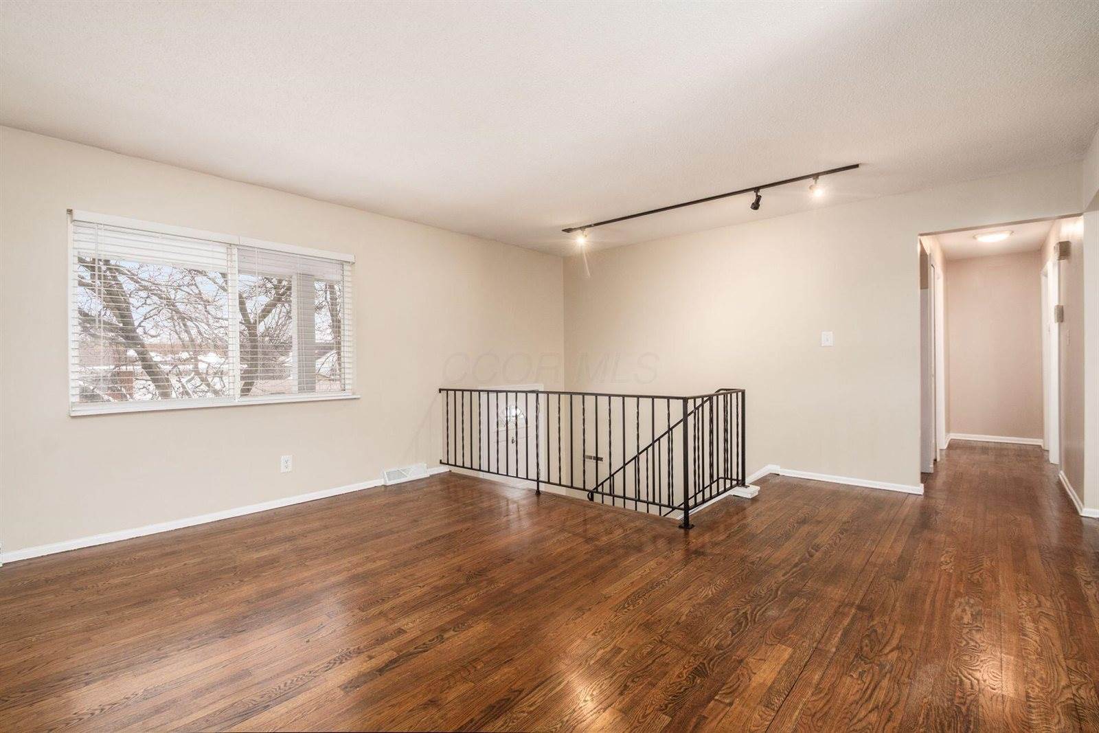 4735 Heatherton Drive, Columbus, OH 43229