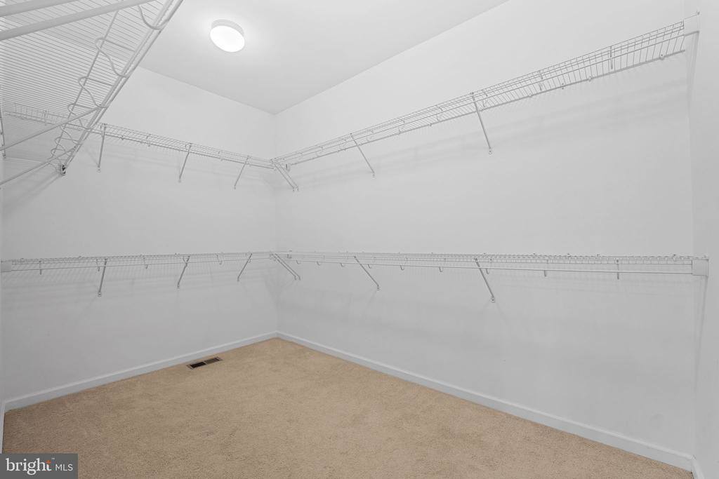 18080 Moss Garden Road, Dumfries, VA 22026