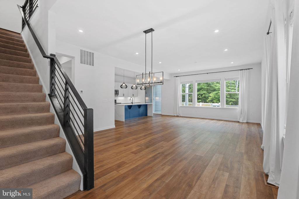 18080 Moss Garden Road, Dumfries, VA 22026