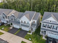 18080 Moss Garden Road, Dumfries, VA 22026