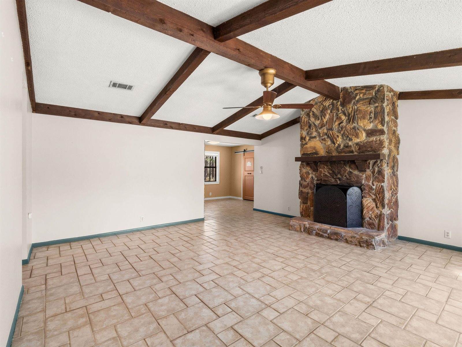 139 Cochran, Leesville, LA 71446