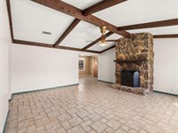 139 Cochran, Leesville, LA 71446