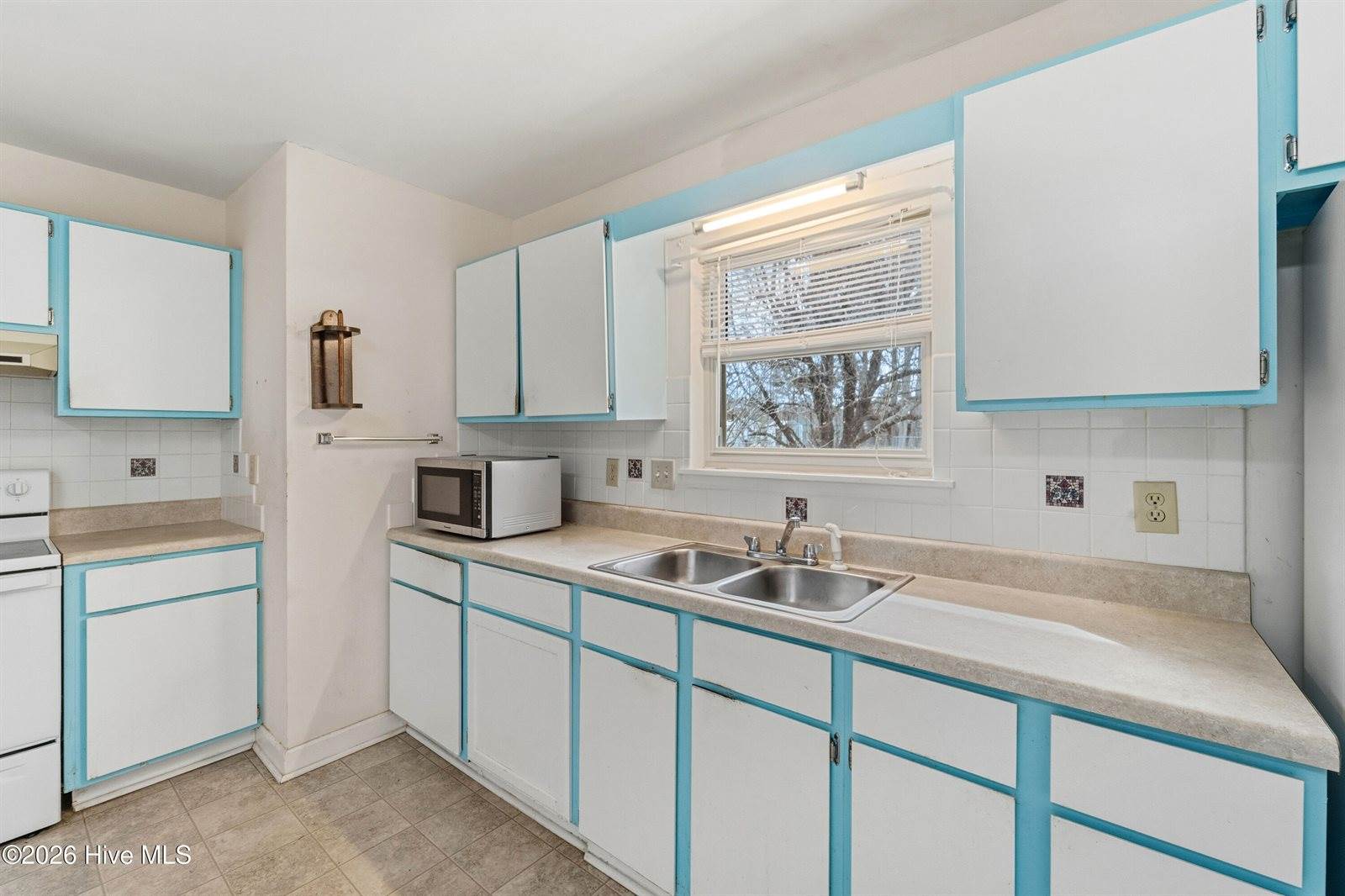 6002 East Red Oak Court, Jacksonville, NC 28546