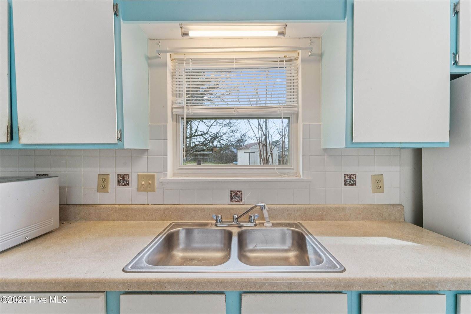 6002 East Red Oak Court, Jacksonville, NC 28546