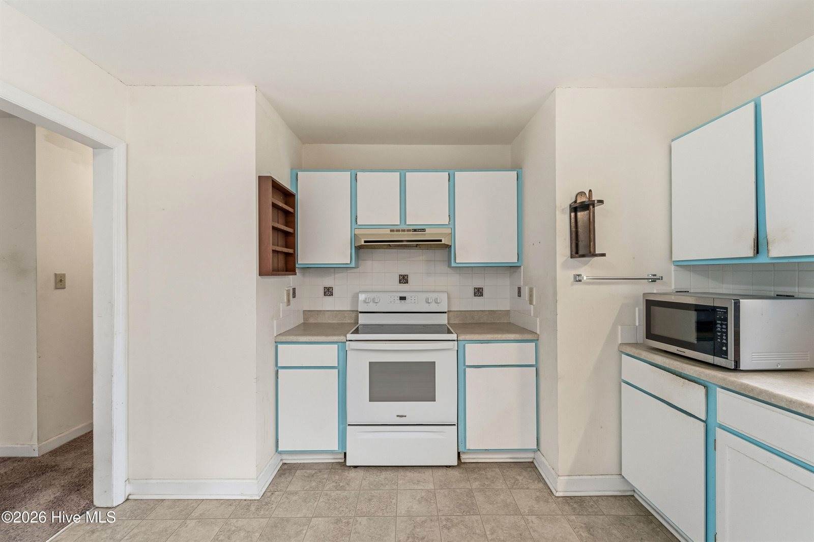 6002 East Red Oak Court, Jacksonville, NC 28546