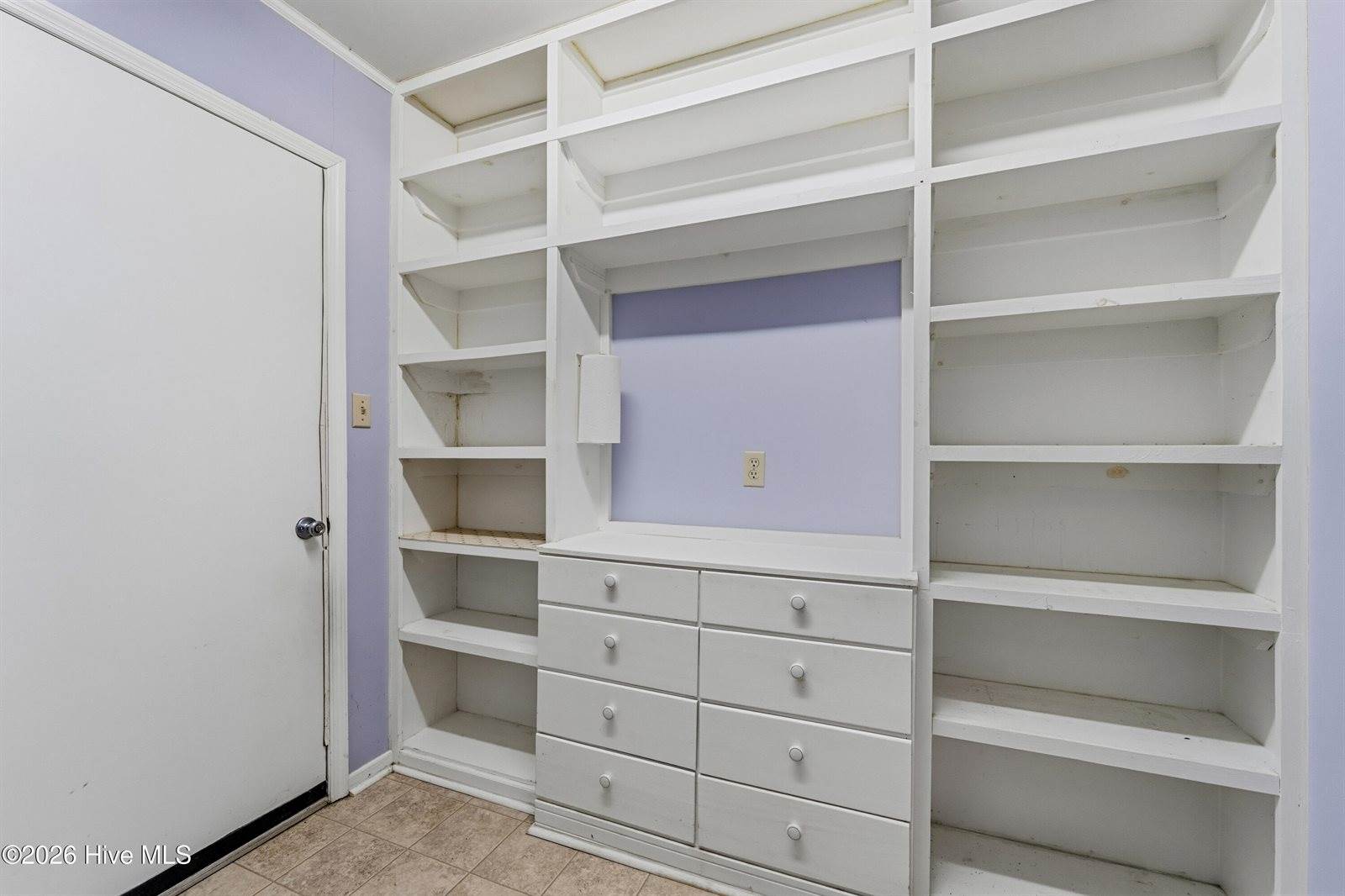 6002 East Red Oak Court, Jacksonville, NC 28546