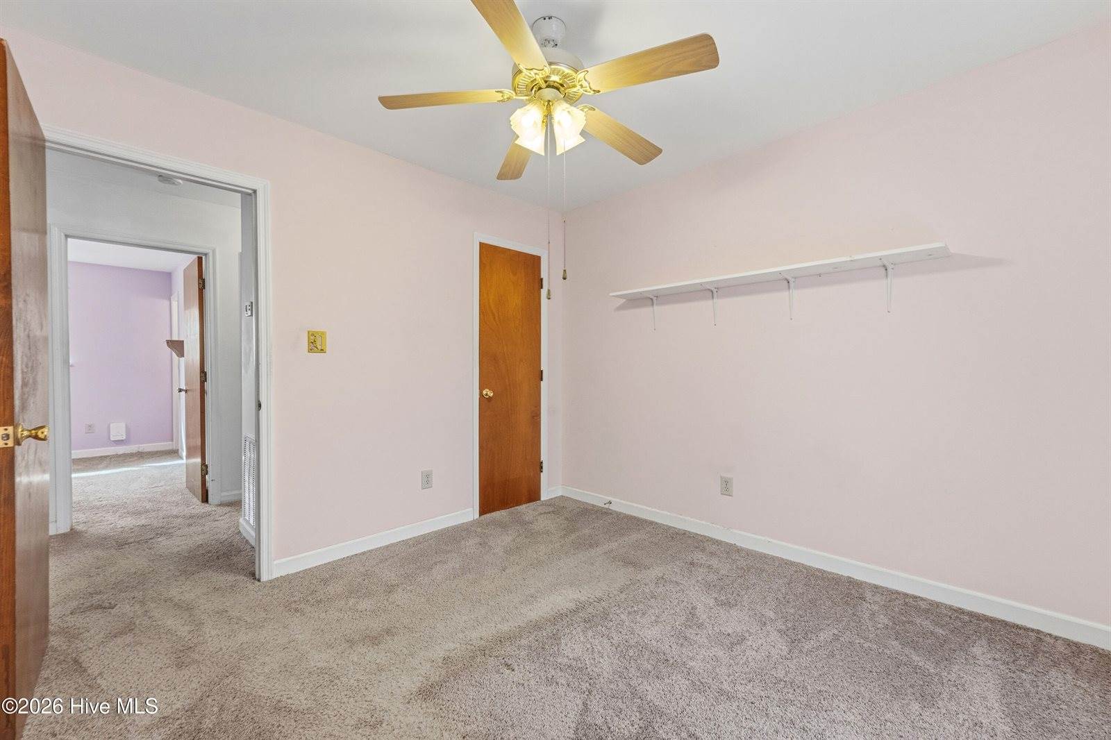 6002 East Red Oak Court, Jacksonville, NC 28546