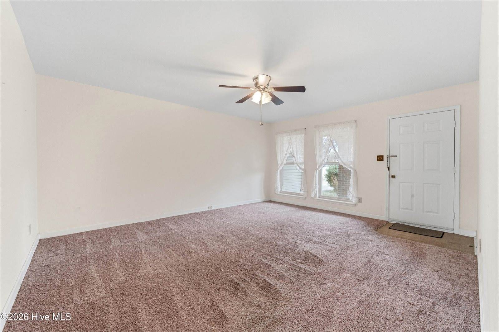 6002 East Red Oak Court, Jacksonville, NC 28546