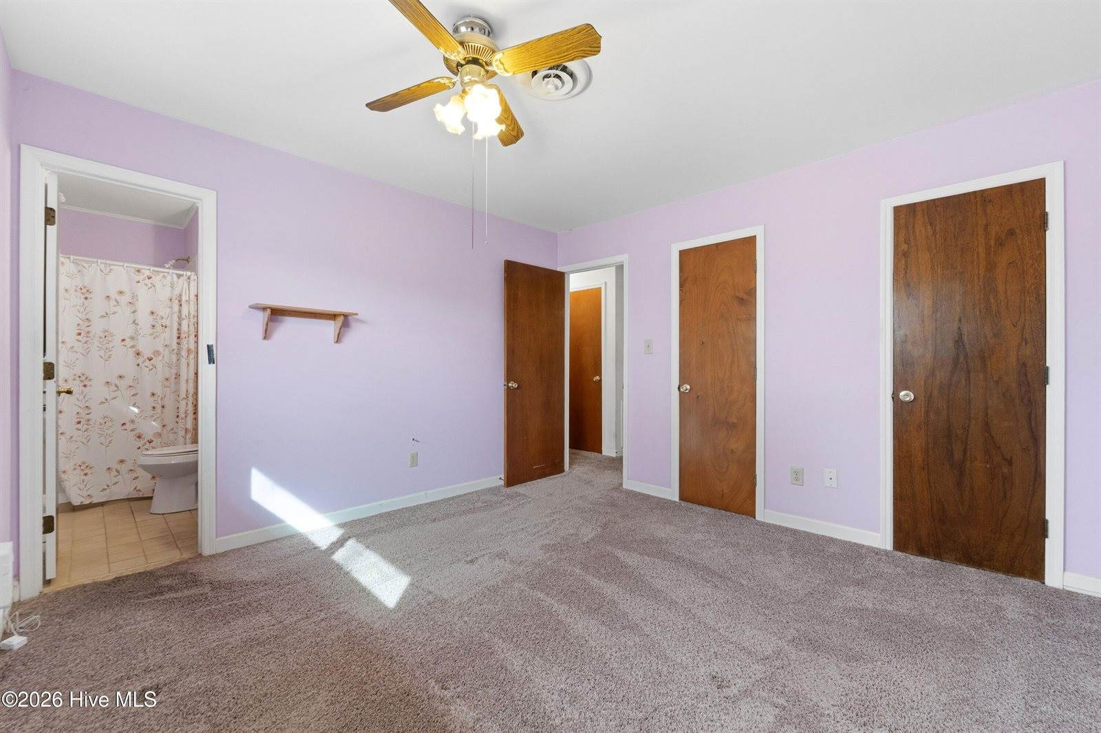 6002 East Red Oak Court, Jacksonville, NC 28546