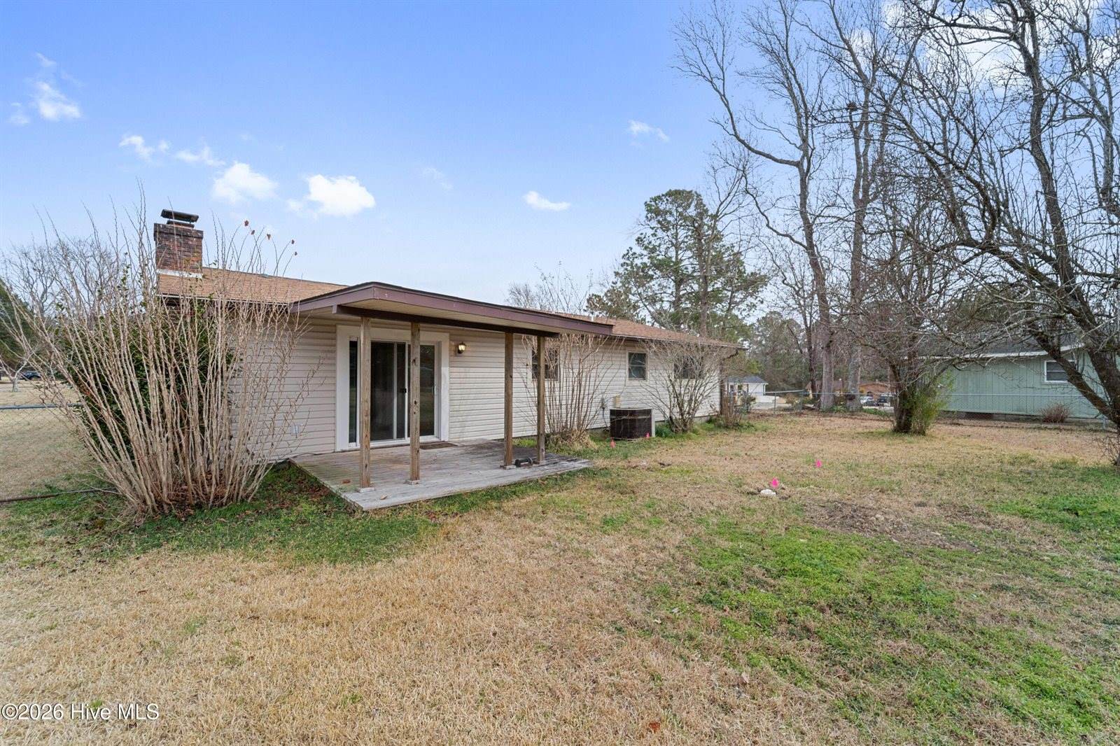 6002 East Red Oak Court, Jacksonville, NC 28546