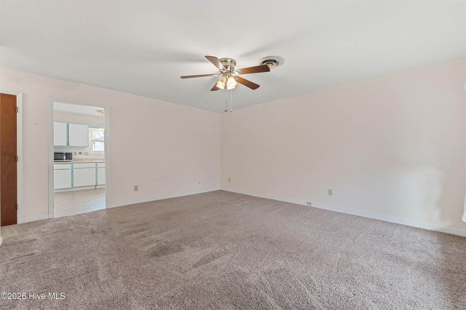 6002 East Red Oak Court, Jacksonville, NC 28546