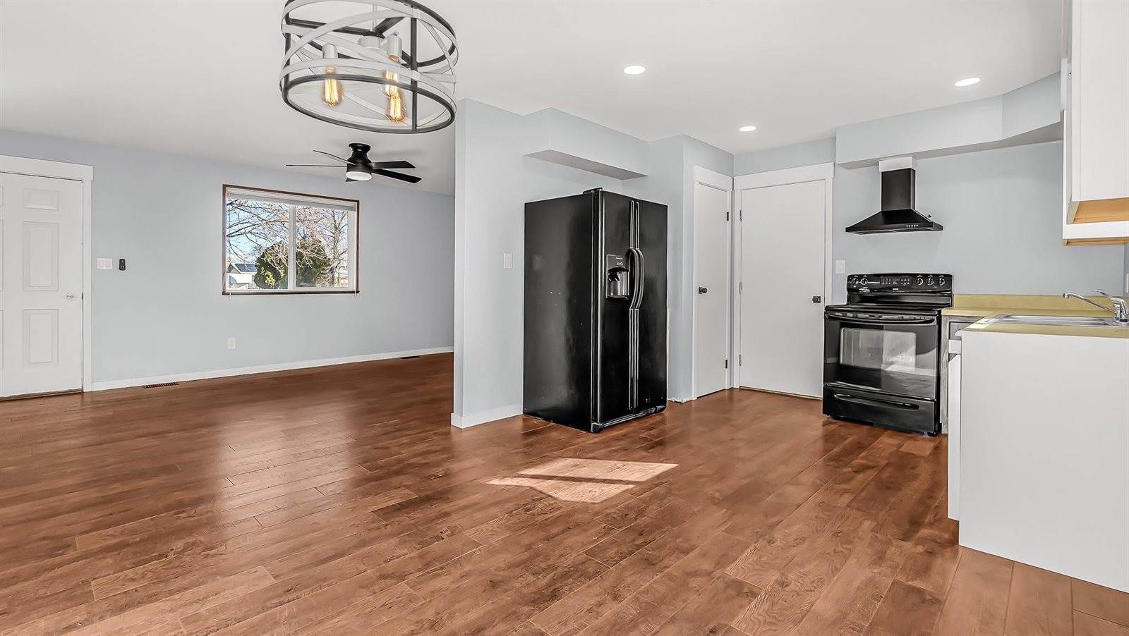 2801 Monroe Court, Grand Junction, CO 81503