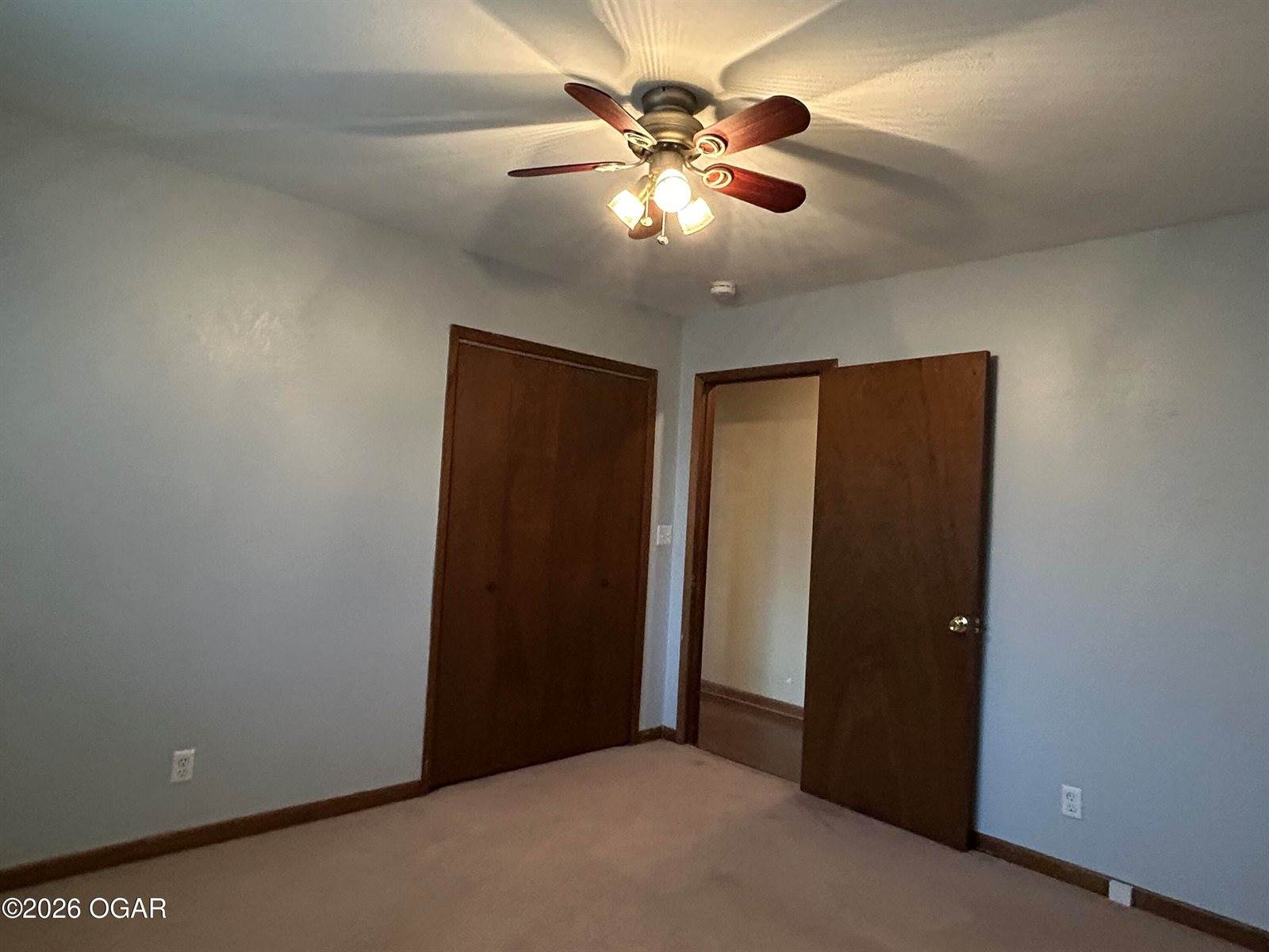 714 Pine Street, Carthage, MO 64836