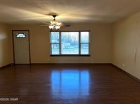 714 Pine Street, Carthage, MO 64836