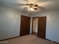 714 Pine Street, Carthage, MO 64836