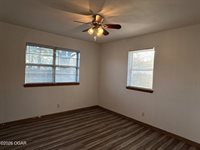 714 Pine Street, Carthage, MO 64836