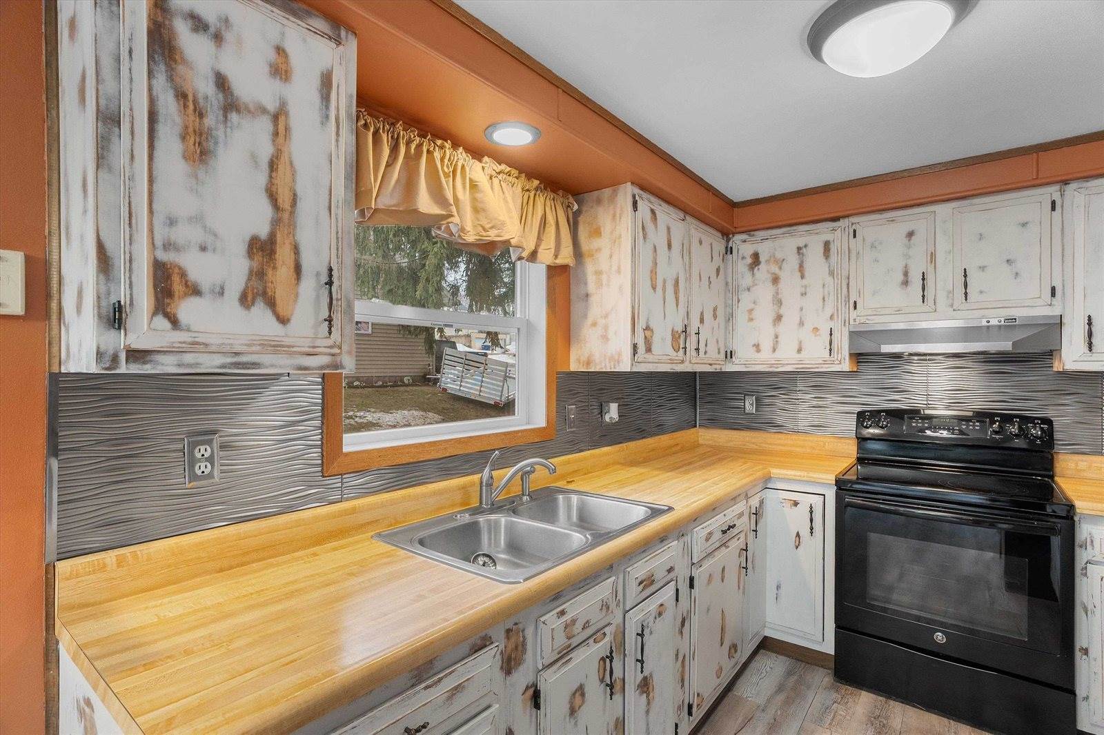 508 Hemlock Street, Marathon, WI 54448