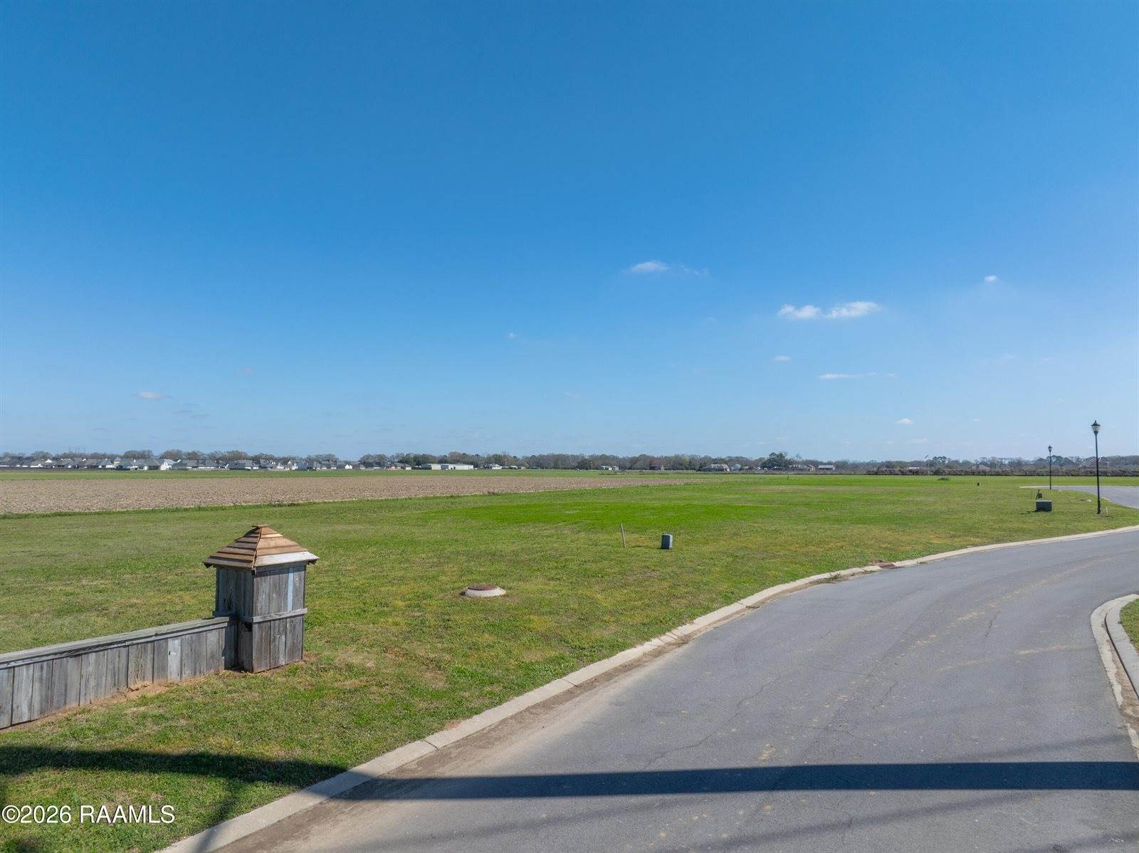 101 Tarpon Springs Way, Youngsville, LA 70592