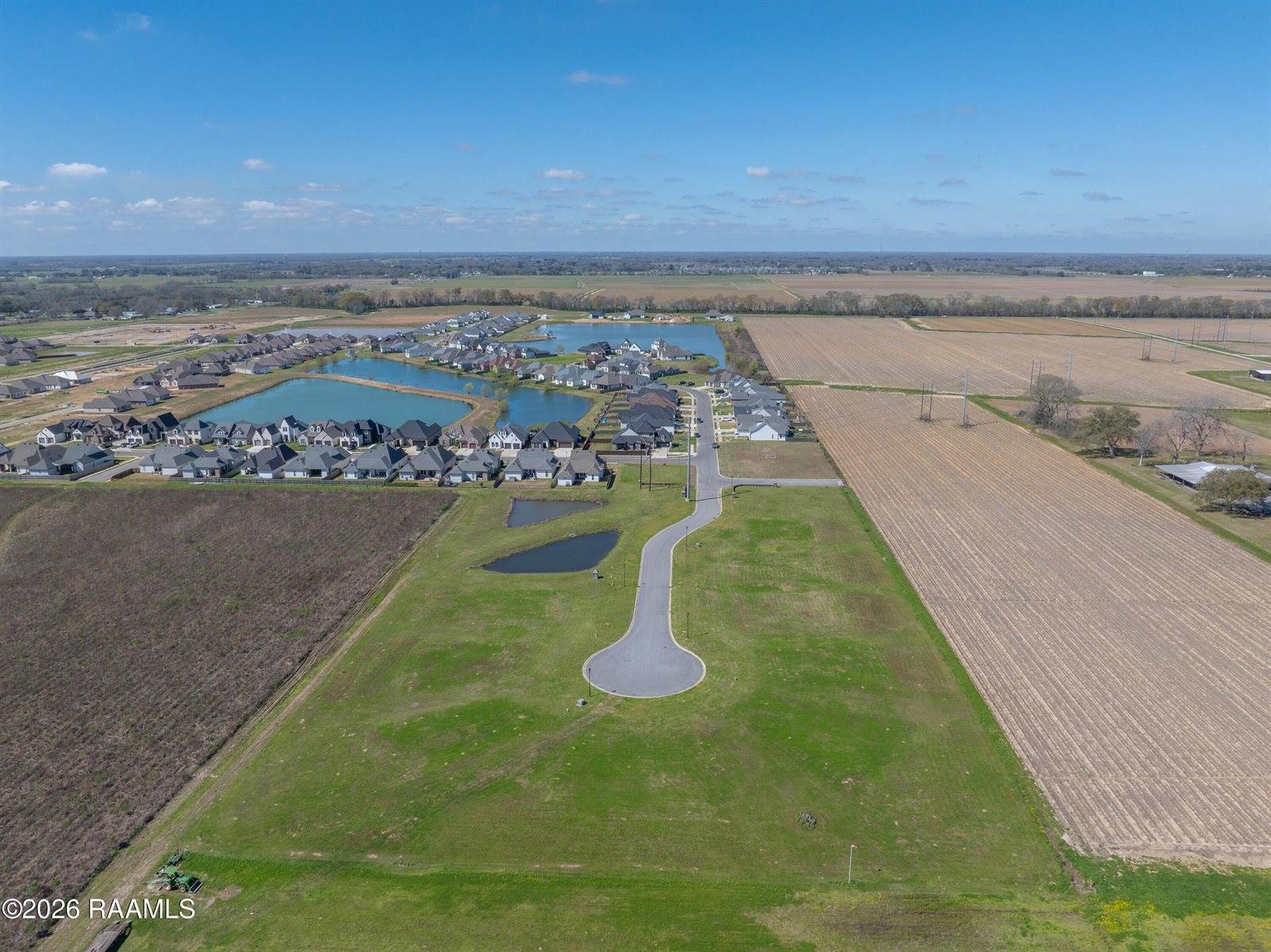 105 Tarpon Springs Way, Youngsville, LA 70592