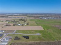 105 Tarpon Springs Way, Youngsville, LA 70592