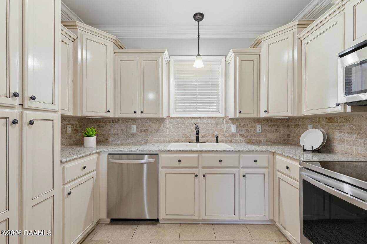 107 Manhatten Avenue, Duson, LA 70529