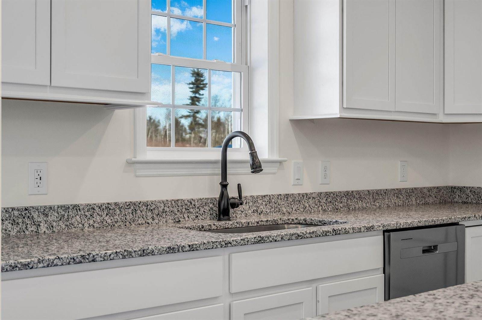 144 Curtis Street, Pittsfield, ME 04967