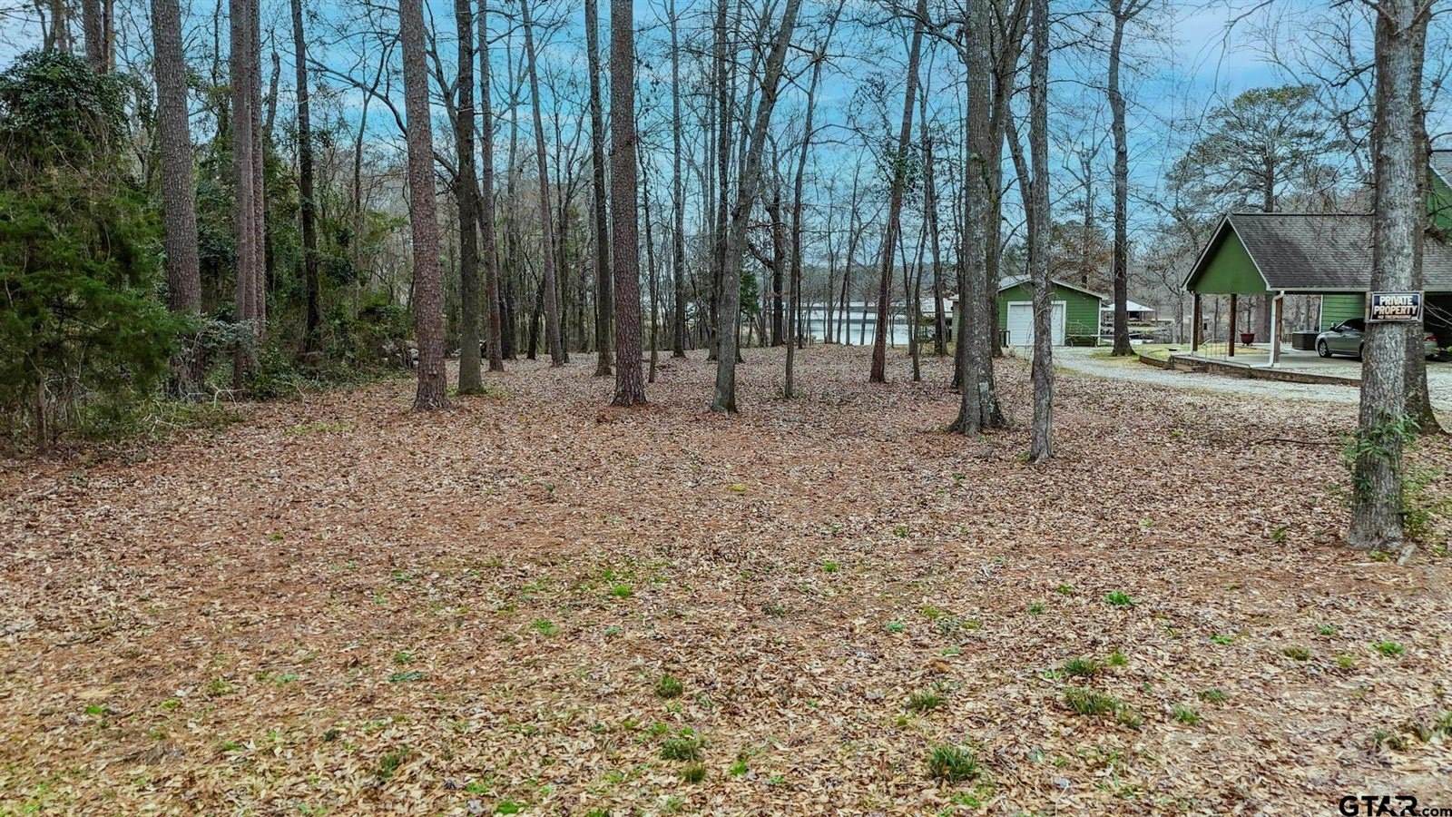 915 Red Bud, Bullard, TX 75757