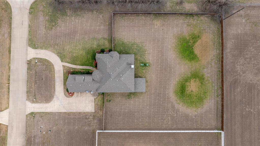 105 Kelly Drive, Waxahachie, TX 75167