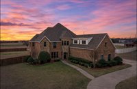 105 Kelly Drive, Waxahachie, TX 75167
